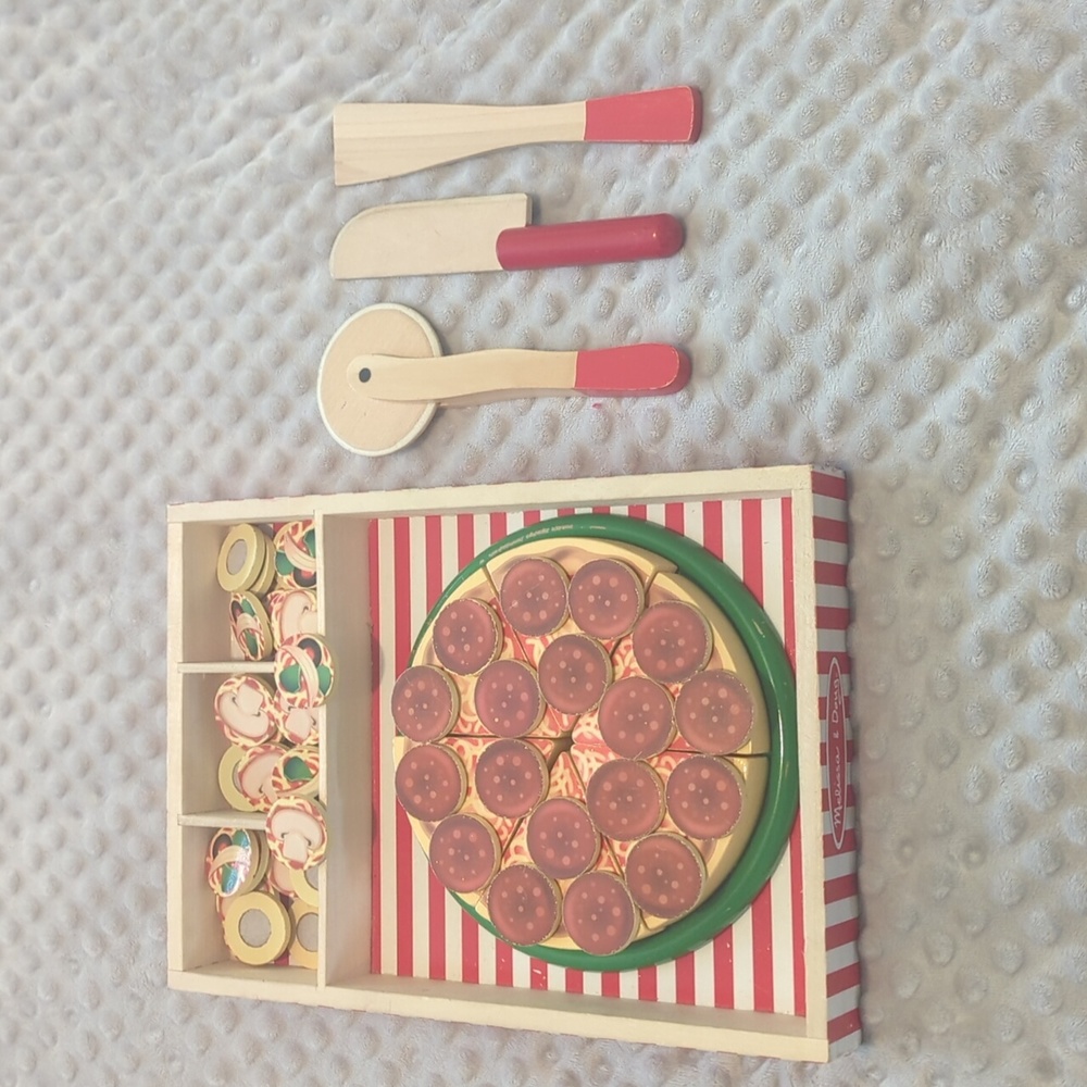 Pizza Station for kids - Picture 1 of 5